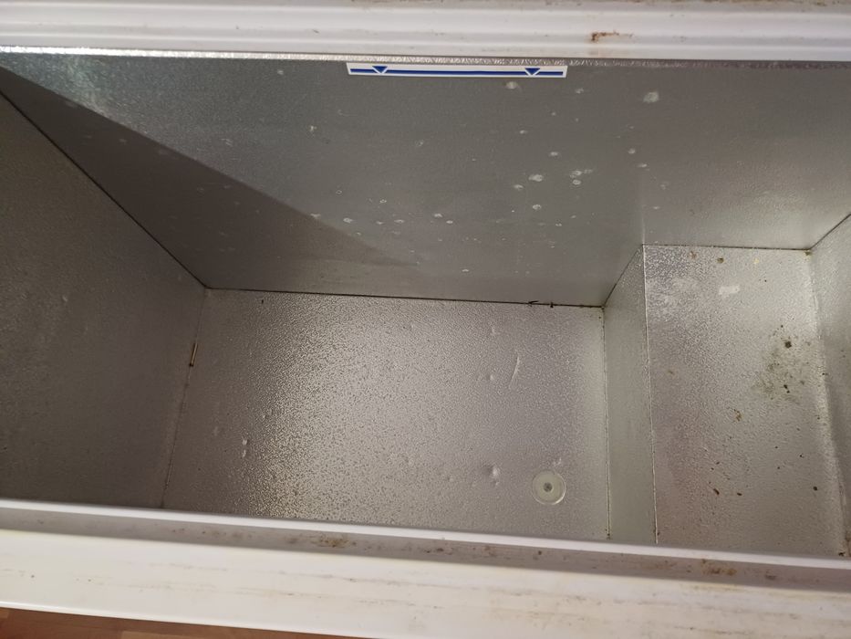 Морозильник Бирюса 220 литр