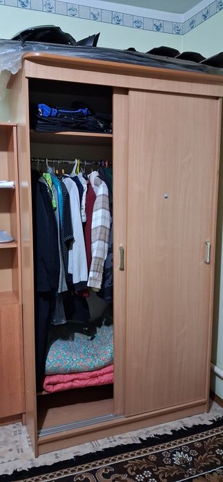 Продам Шифонер шифоньер