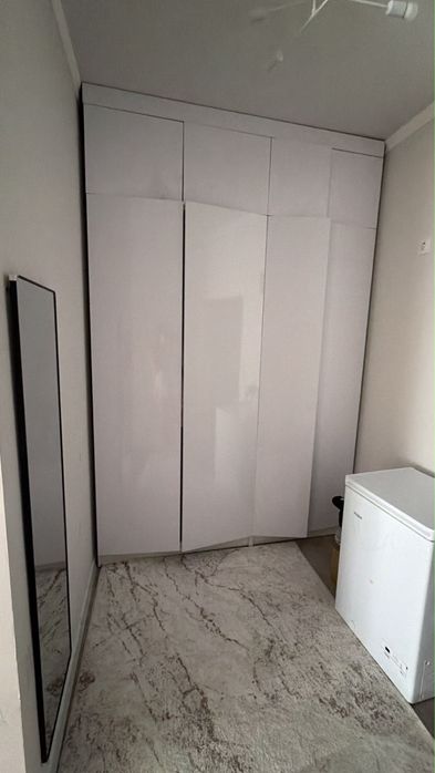 Шкаф для прихожей