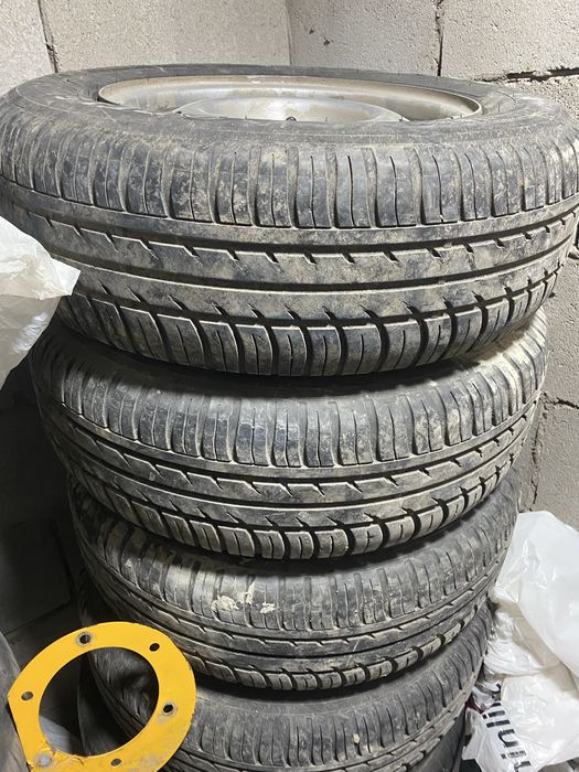 Шина с диской R13/70