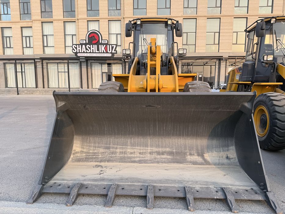 Manipulator (Манипулатор) va Pagruzchik (Пагрузчик) xizmati. Arenda