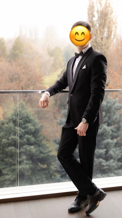 Костюм смокинг черный