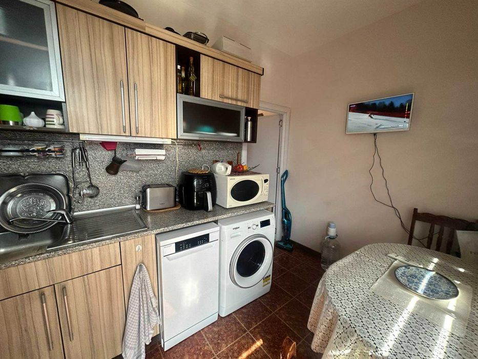 Продава се Двустаен апартамент в Попово - 63 кв.м за 518 €/кв.м - Снимка #8