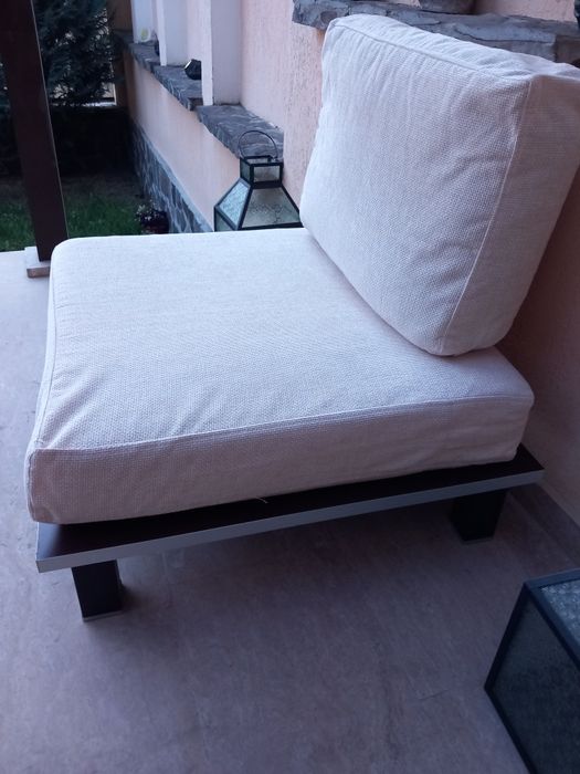 Fotolii, tabureti cu perne