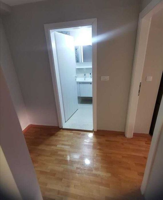 Дава се под наем Двустаен апартамент в Пловдив, Старият град - 58 кв.м за 265.2 € - Снимка #4