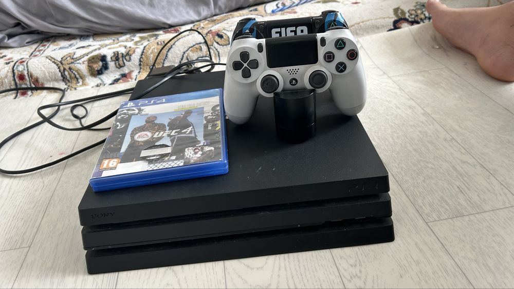 Ps4 pro 1терабайт