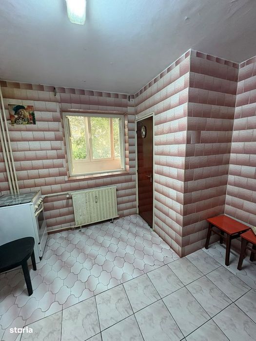 Vanzare 2 Camere Metrou & Piata Crangasi