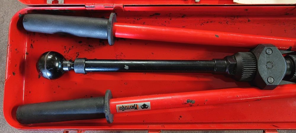 Нитачка за гайки Masterfiks MFX 511 combi