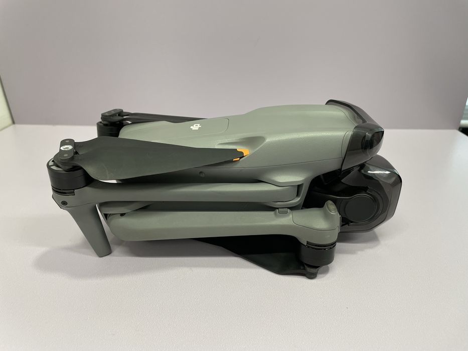 Дрон DJI Air 3 Fly More Combo (RC-2) / #СР72181