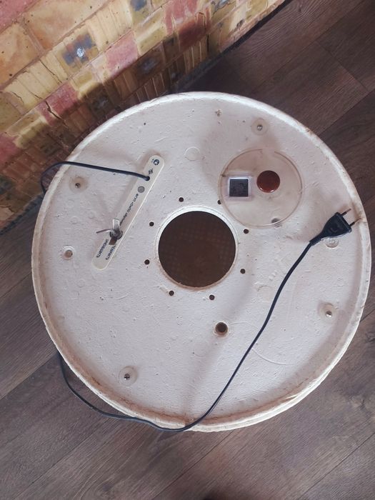 Инкубатор Иртыш.