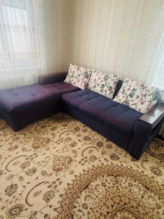 Продаётся стильный диван-трансформер! Срочно!