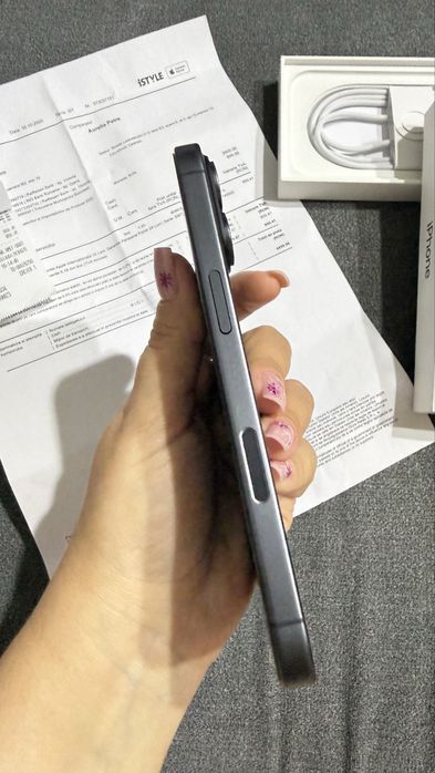 Iphone 17 256 gb black