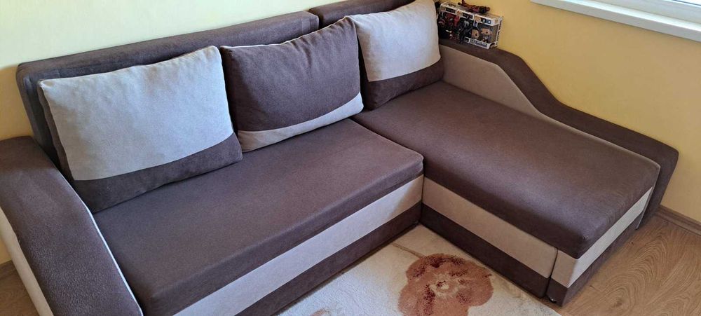 Диван за продажба