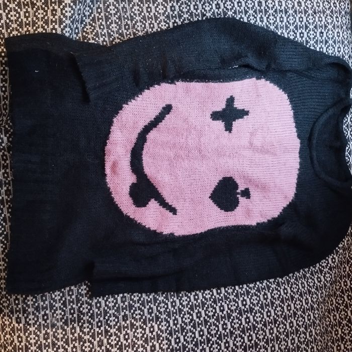 Теплые красивые свитера.