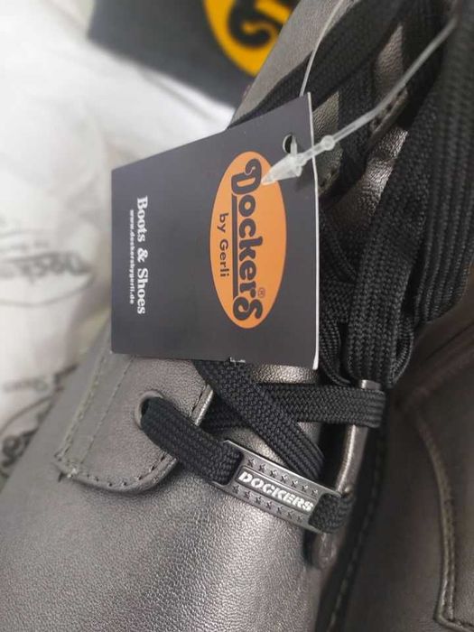 Dockers. Нови оригинални боти