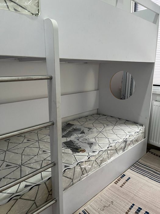 Двухярусный детский кровать и электролюлька. 2 qavatli yotoq va lyulka