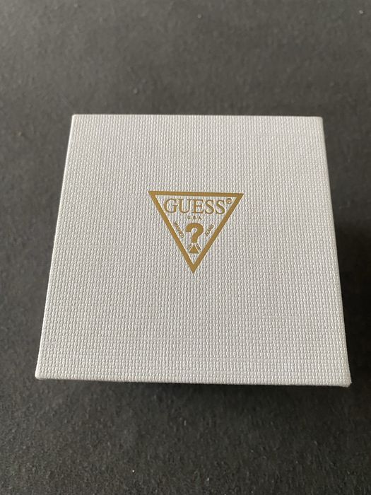 Оригинален часовник Guess