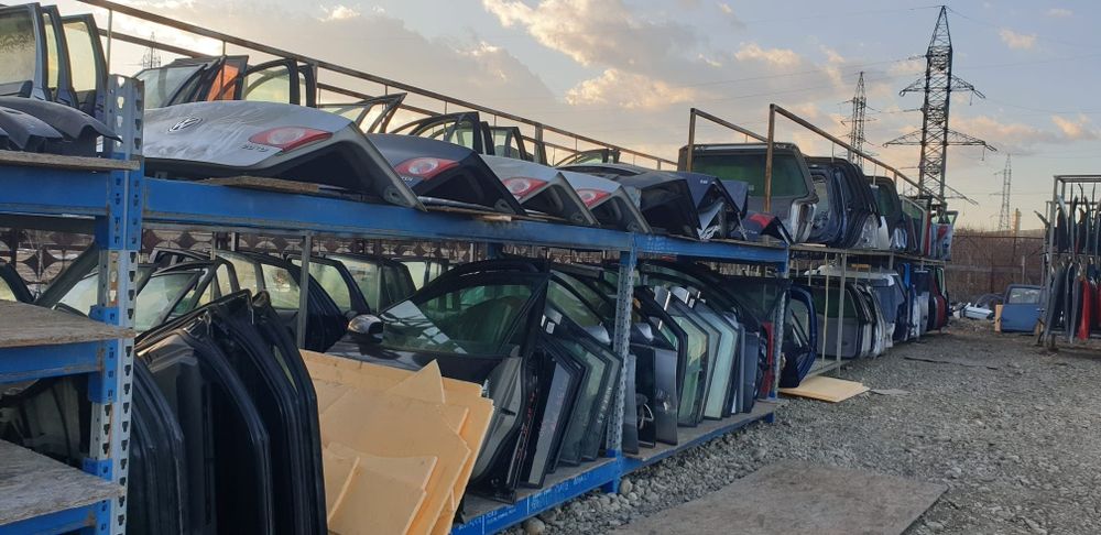 Piese auto dezmembrări Ford Opel Volkswagen Audi Seat  Fiat Mercedes