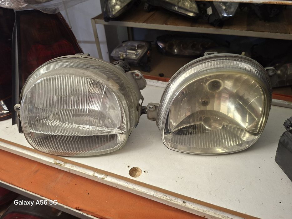 Оригинален фар Renault Tuingo ляв