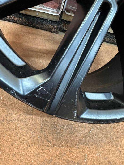 Jantă BMW X5 G05 r20 j9 stil 748m