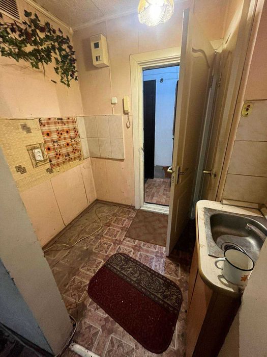 Продается 1 комнатная малосеймека в центре!