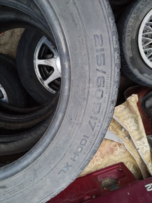 Nokian 215/60/17