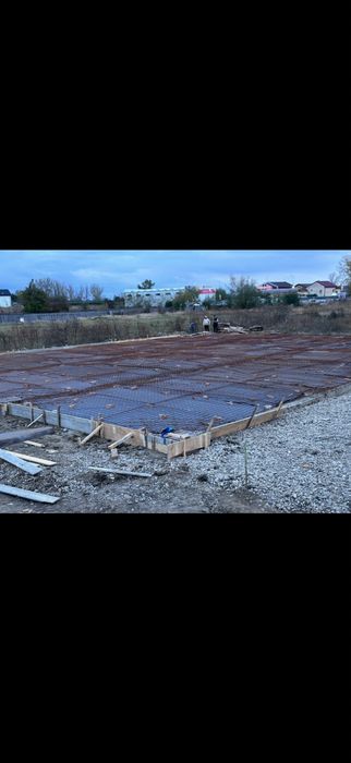 Hala de vanzare cu chiriasi termen lung