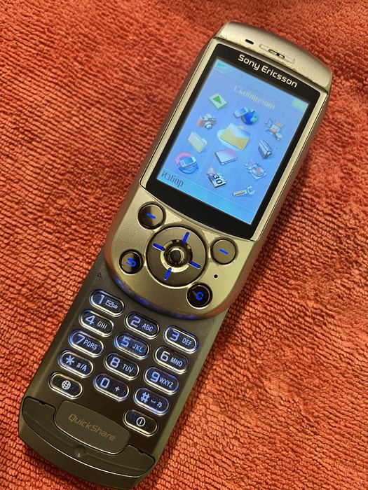 Sony Ericsson без зарядно