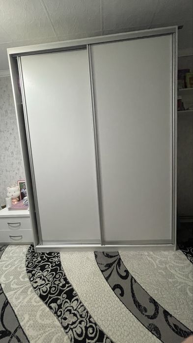 Продается шифоньер
