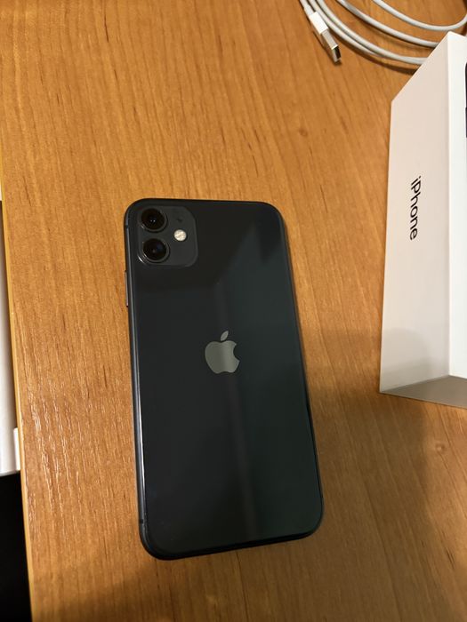 Iphone 11 + air pods 2