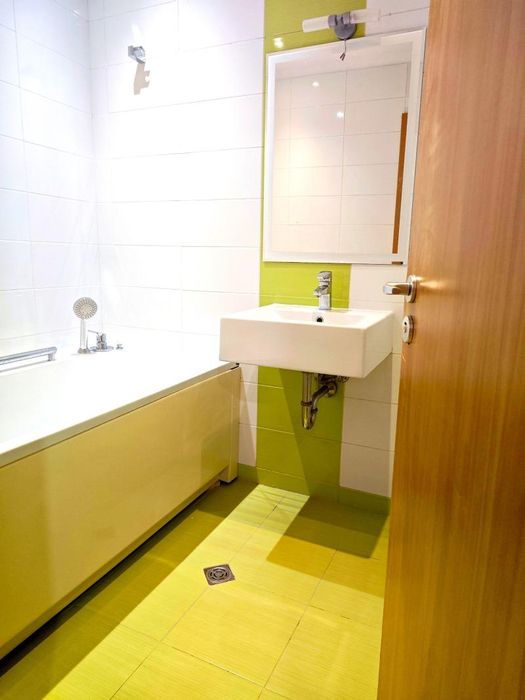 Дава се под наем Двустаен апартамент в София, Витоша - 85 кв.м за 750 € - Снимка #8