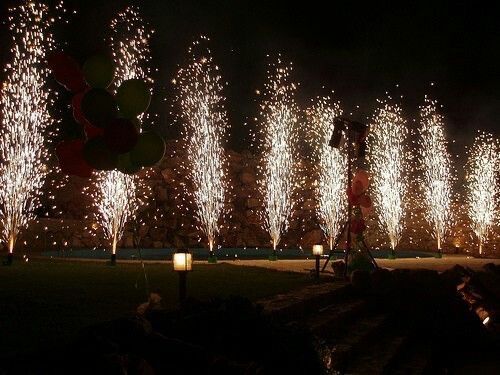 Холодные фонтаны для вашего праздника!