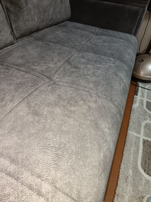 Продам диван + два кресла