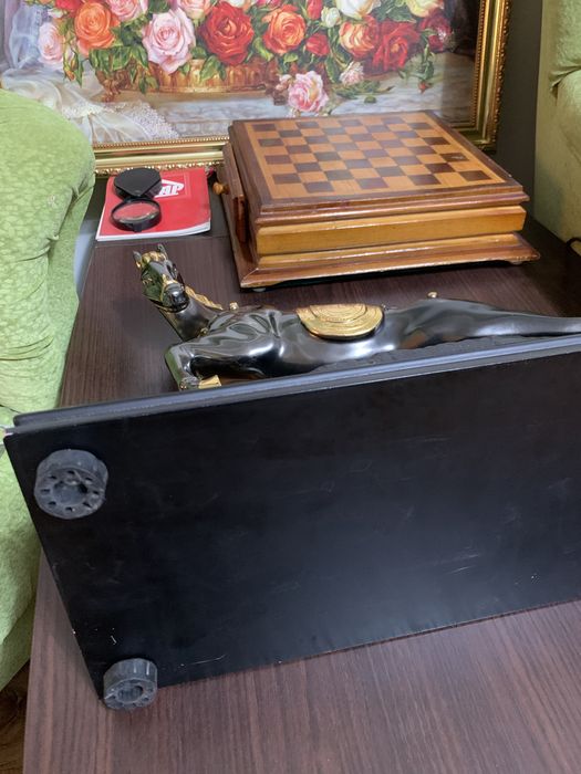 Статуэтка подарочная