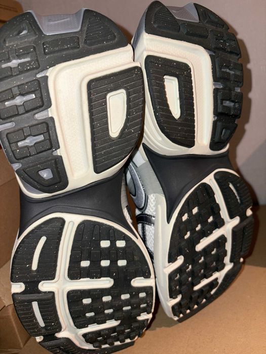 Nike V2K Run - Номер 40