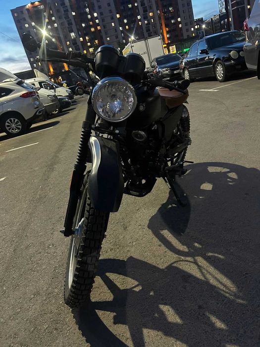 Мотоцикл Suzuki Custom 200cc