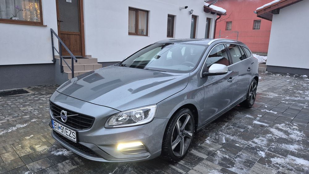 Vând Volvo V60 D3