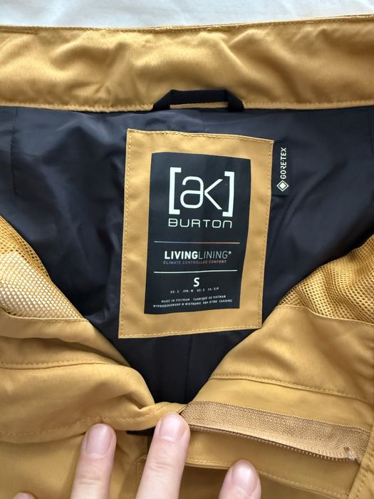 Geaca / pantalon Burton AK Goretex