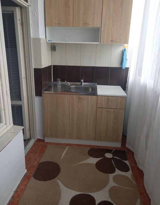 Дава се под наем Двустаен апартамент в Пловдив, Тракия - 55 кв.м за 382.5 € - Снимка #1