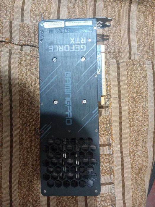 Видеокарты Palit RTX 3070 Gaming Pro.