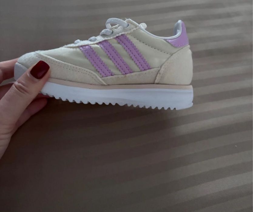 Adidas baby fetita