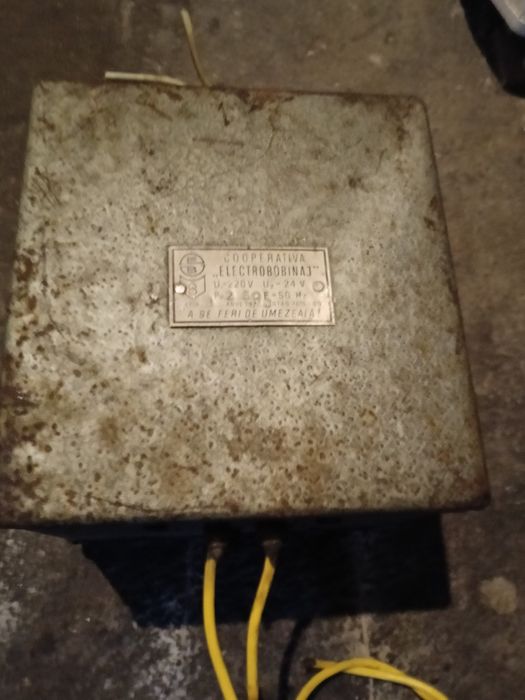 Transformator 220V la 24