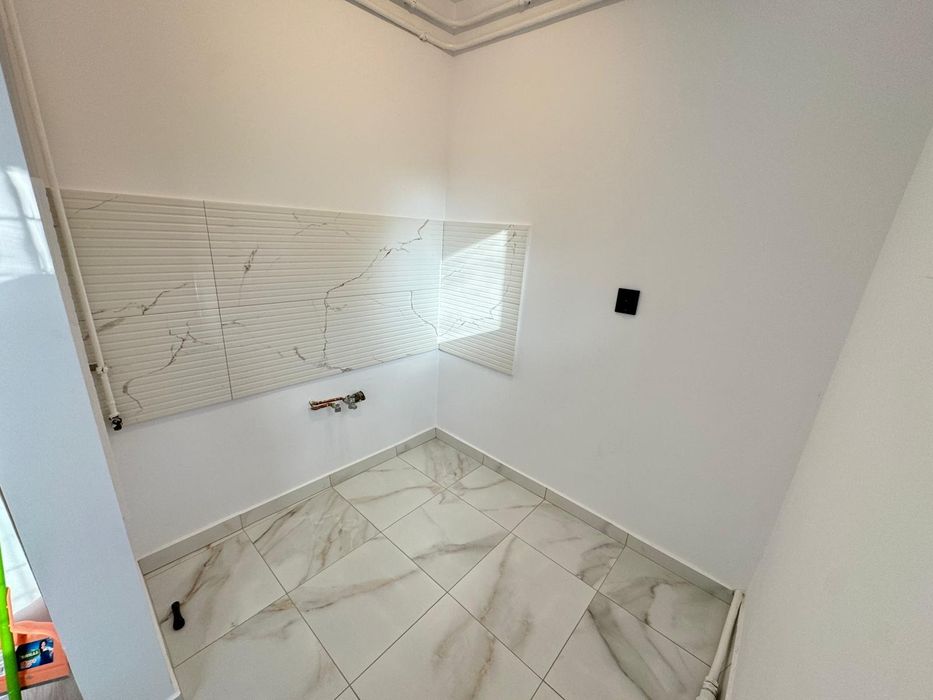 Apartament 2 camere, renovat, semi-mobilat, Podu Ros