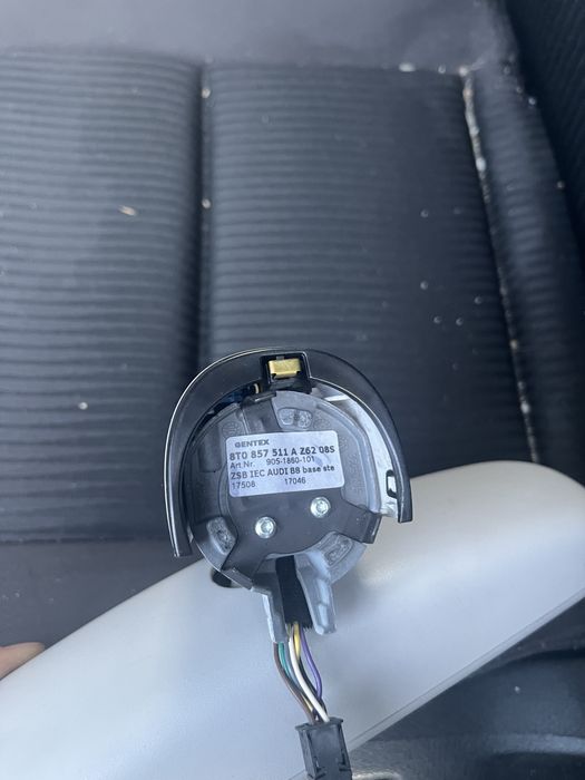 Oglinda retrovizoare cu senzor audi a4 b8