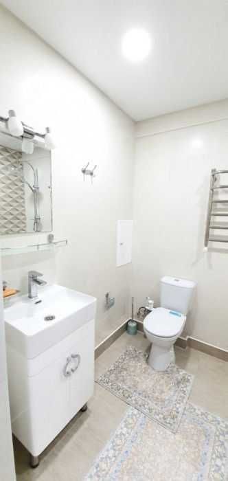 Срочно сдаётся 3 ком/3/9 на Айбеке Ориентир Офис Хуавей