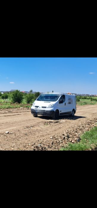Renault trafic 2.0 diesel  2007 dubita,  van ,