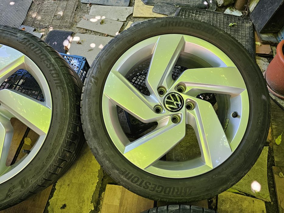 Jante aliaj 17" Seat /Skoda/Volkswagen/Audi cu anvelope 225/45/17