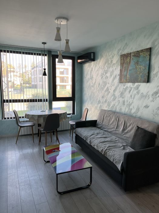 Апартамент под наем в Кръстова Вада