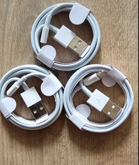 Cablu dw date si incarcare iPhone 5 - 13 Lung - 1 Metru , 3 bucati