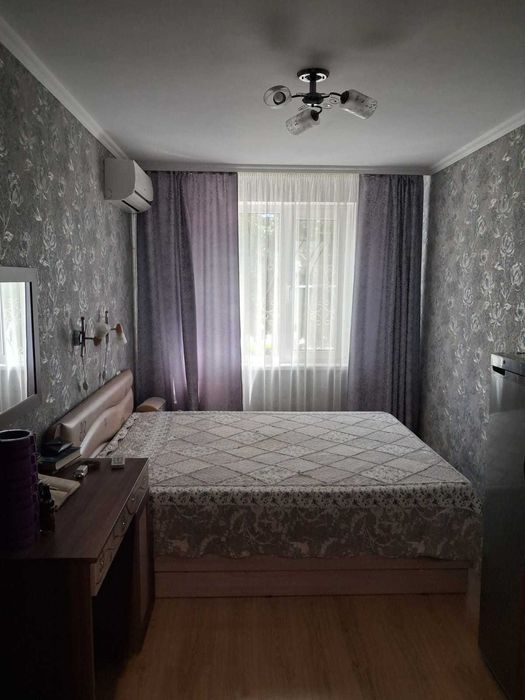 Продажа 3-комнатной квартиры Детская больница